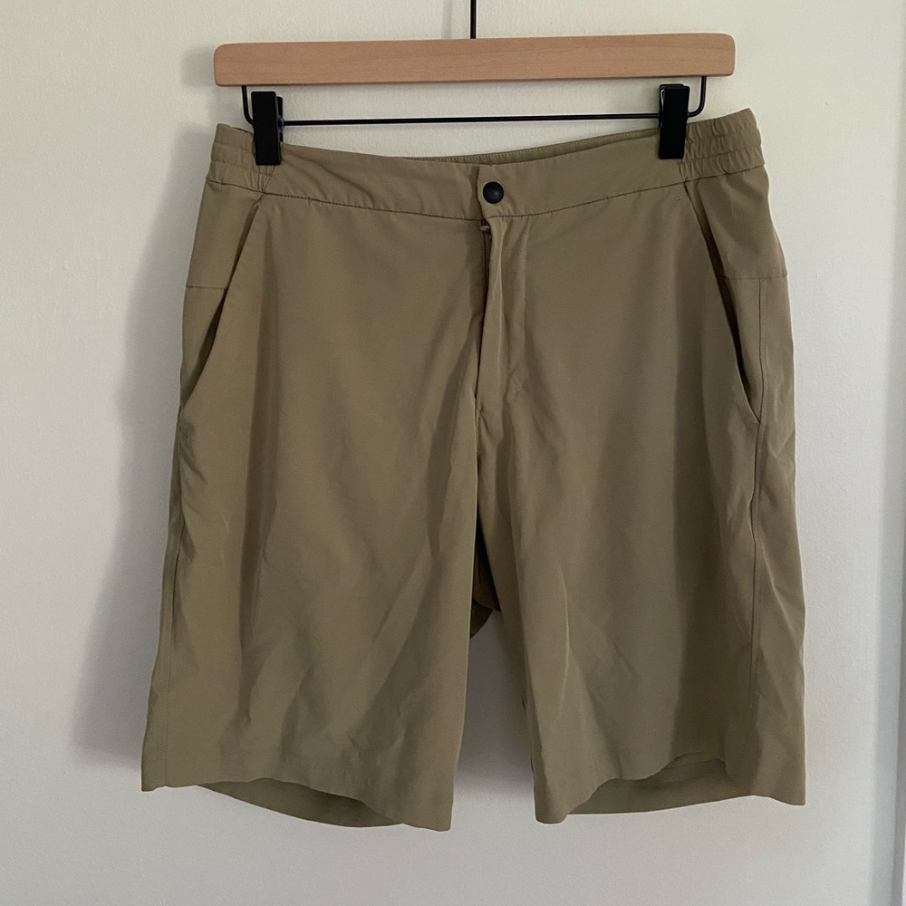 Lululemon Commission Short